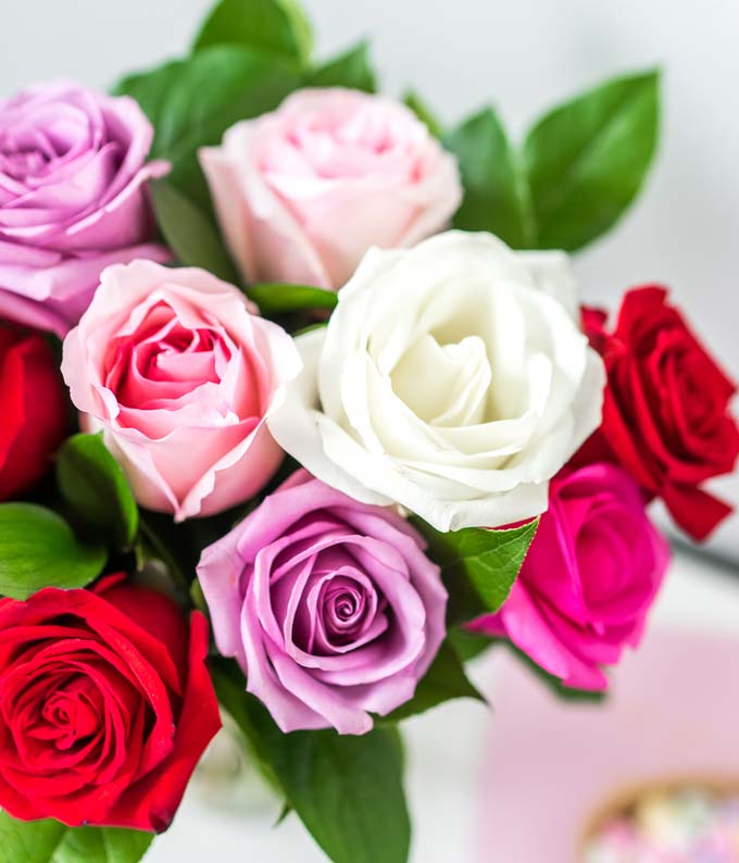 One Dozen Assorted Sweetheart Roses - Image 2