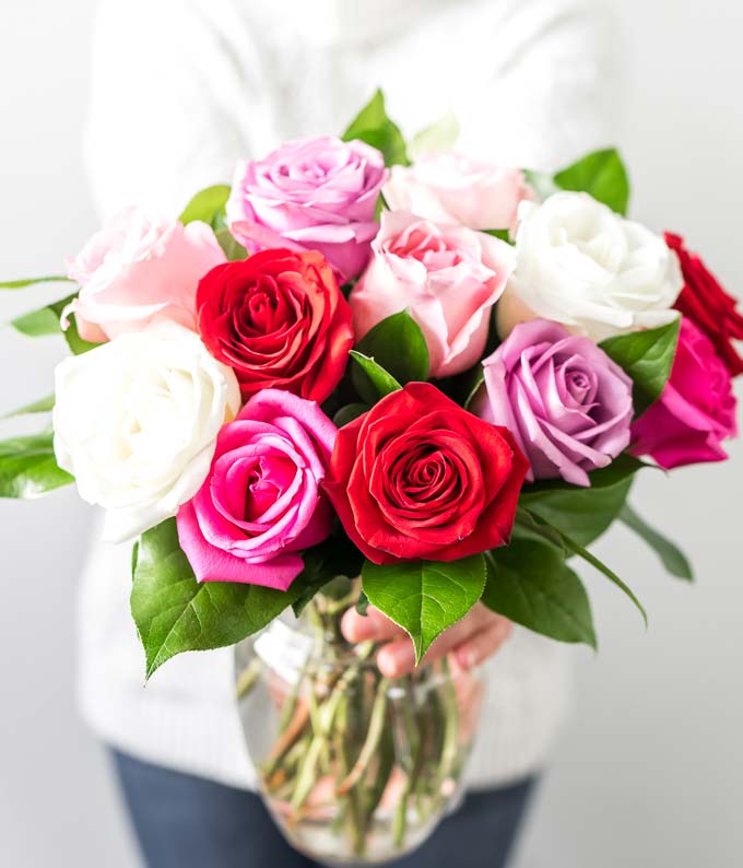 One Dozen Assorted Sweetheart Roses - Image 4