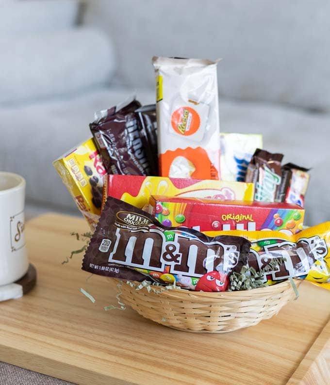 Everyone's Favorite Candy Basket - Image 4