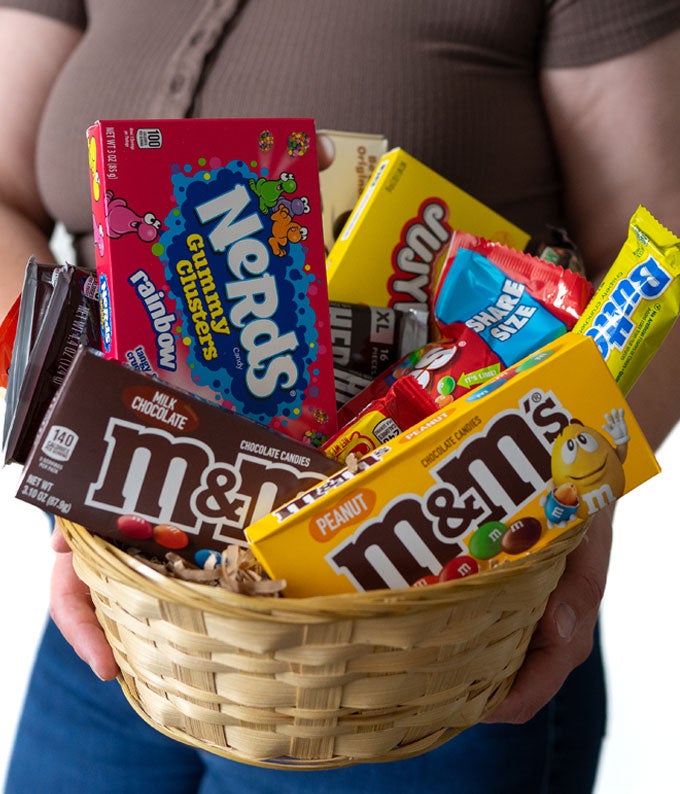 Everyone's Favorite Candy Basket - Image 5